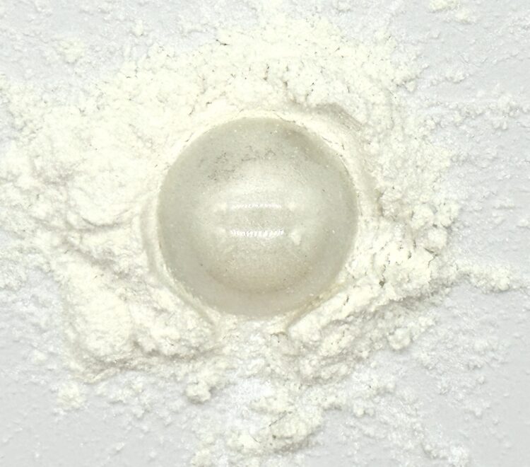White Shimmer Powder